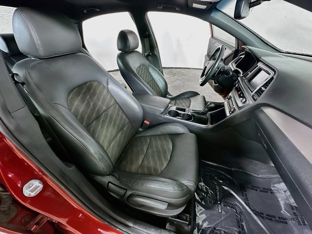 Used 2018 Hyundai Sonata Sport FWD image 12