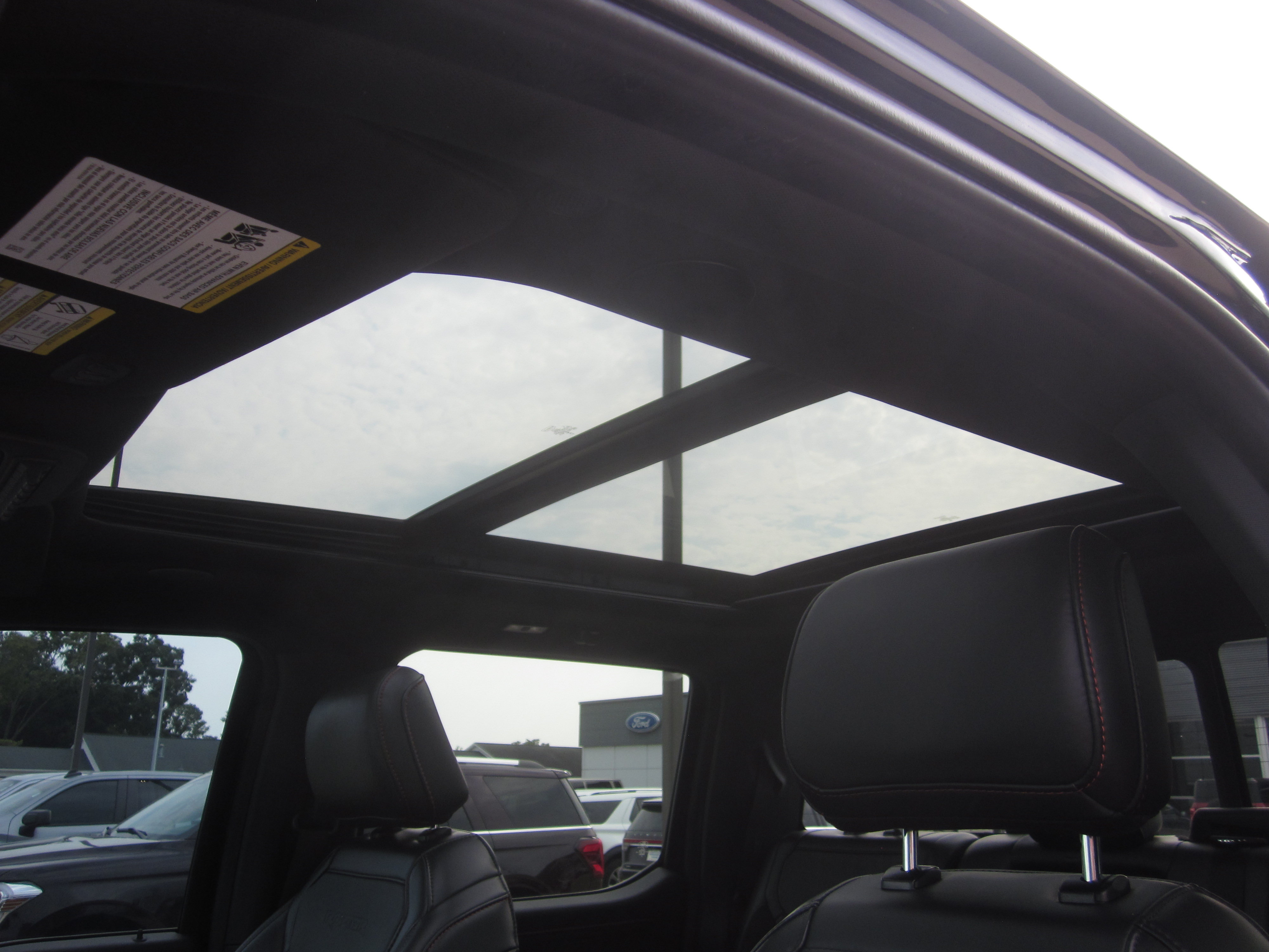 Used 2024 Ford F150 Raptor AWD/4WD image 16