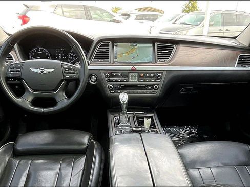 Used 2017 Genesis G80 3.8 w/ Option Group 03 image 19