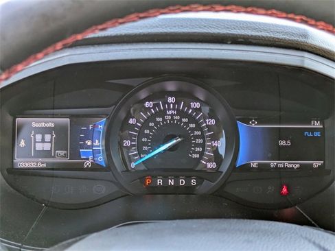 Certified 2022 Ford Edge ST-Line image 25