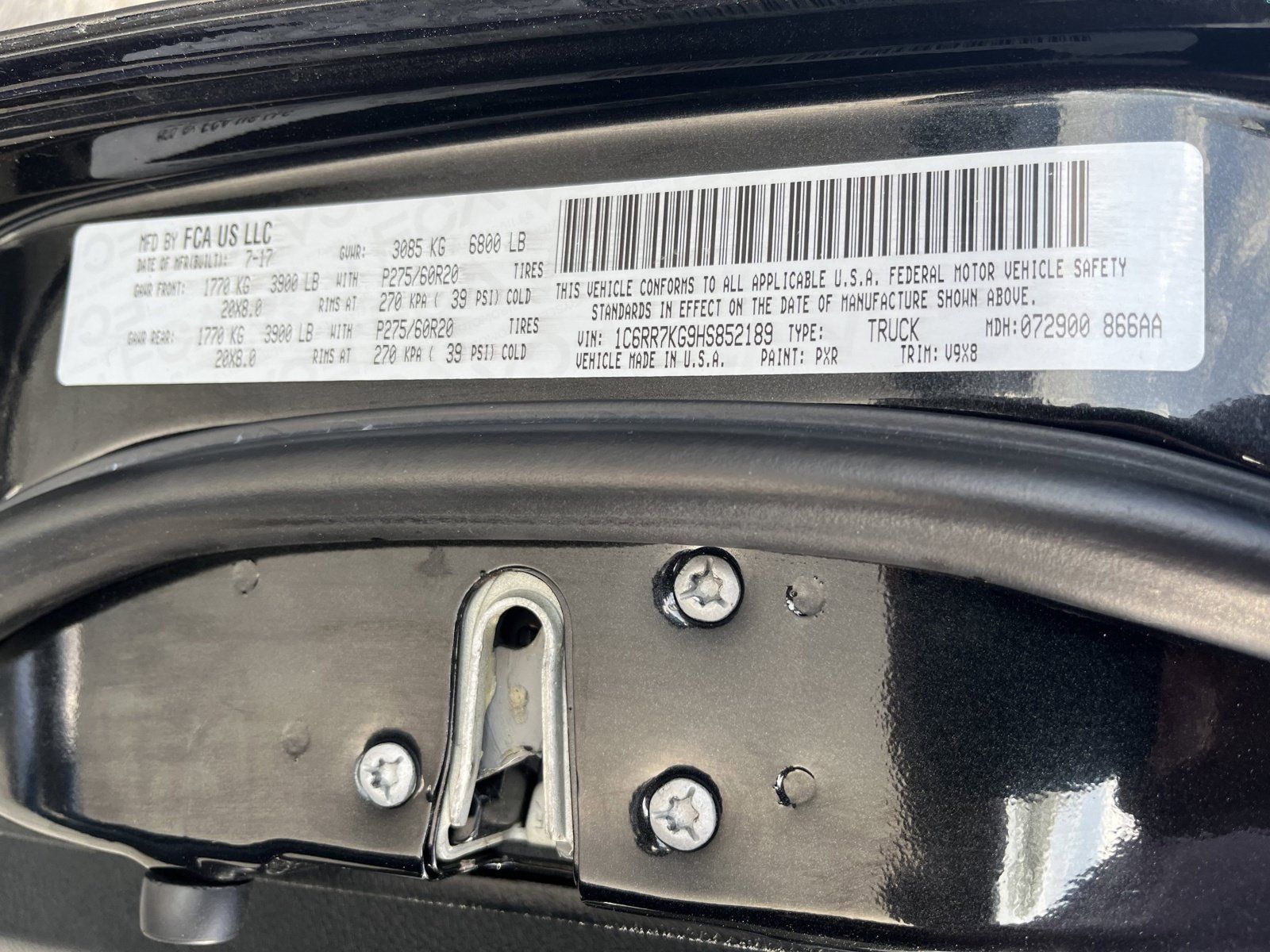 Used 2017 RAM 1500 Express AWD/4WD image 21