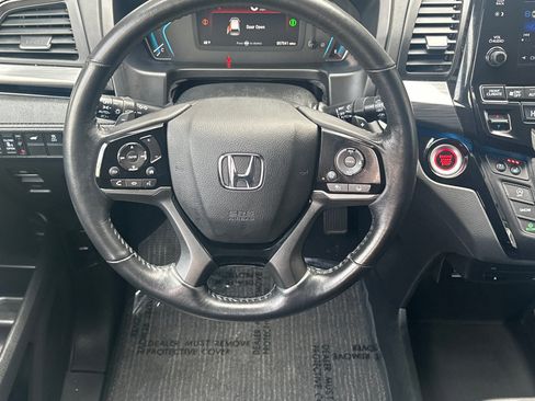 Used 2022 Honda Odyssey Elite image 11