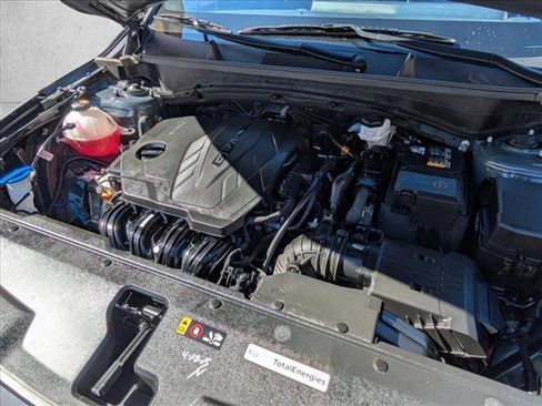 Used 2024 Kia Sportage LX image 23