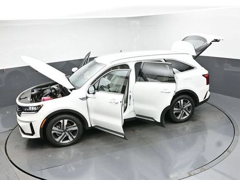 Used 2023 Kia Sorento EX AWD/4WD image 47