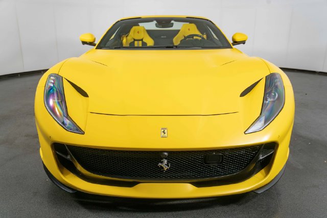 Used 2023 Ferrari 812 GTS RWD image 3