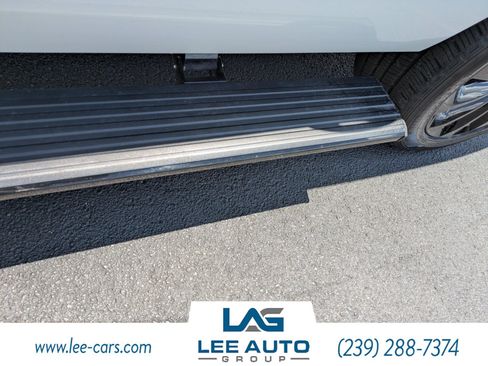 Used 2021 Lincoln Navigator Reserve RWD image 10