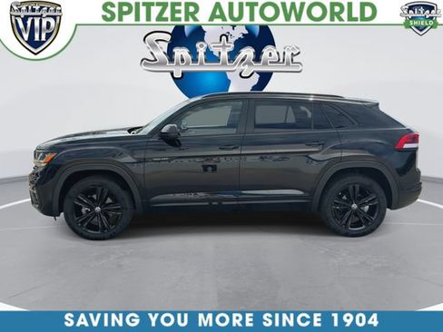 Used 2023 Volkswagen Atlas Cross Sport SEL R-Line AWD/4WD image 6