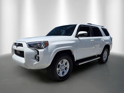 Used 2024 Toyota 4Runner SR5 Premium w/ Moonroof Package AWD/4WD image 7