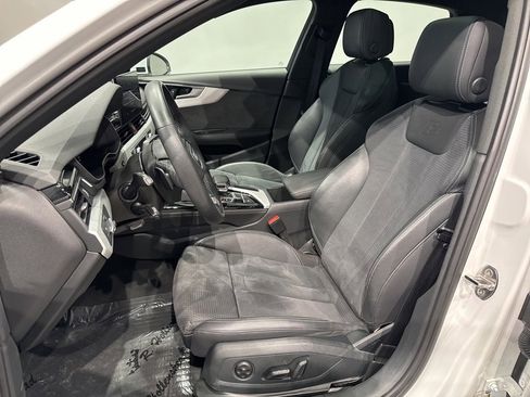 Used 2022 Audi A4 2.0T Premium Plus w/ Premium Plus Package image 16