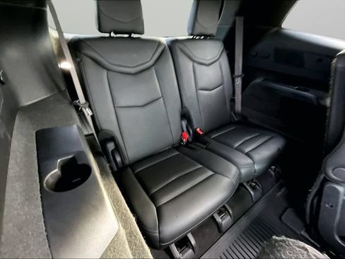 Used 2021 Cadillac XT6 Sport AWD/4WD image 28