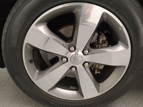 Used 2016 Jeep Grand Cherokee Limited image 31