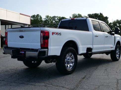 Used 2025 Ford F350 Lariat w/ Lariat Ultimate Package AWD/4WD image 9