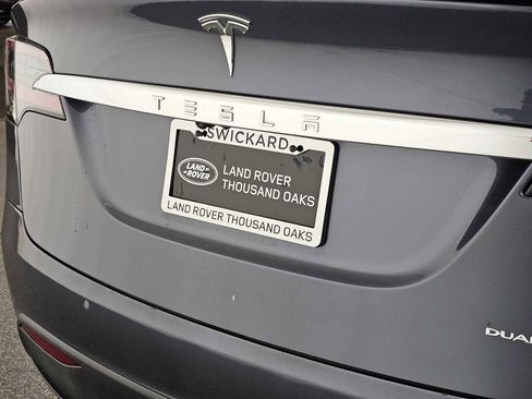 Used 2019 Tesla Model X Long Range image 14