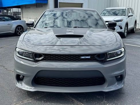 Used 2023 Dodge Charger Scat Pack w/ Daytona Edition Group image 2