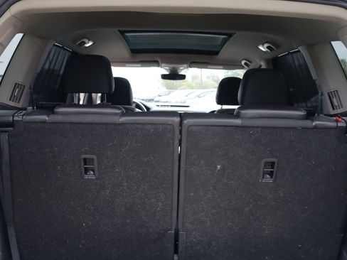 Used 2019 Volkswagen Atlas SEL Premium image 12