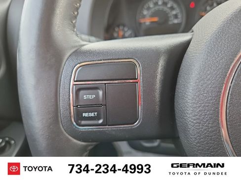 Used 2016 Jeep Patriot High Altitude AWD/4WD image 24