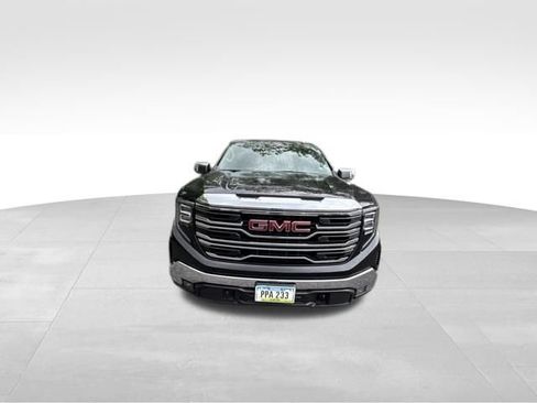Used 2025 GMC Sierra 1500 SLT AWD/4WD image 2