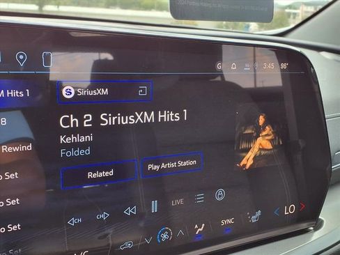 New 2026 Chevrolet Traverse LT w/ Driver Confidence Package image 18