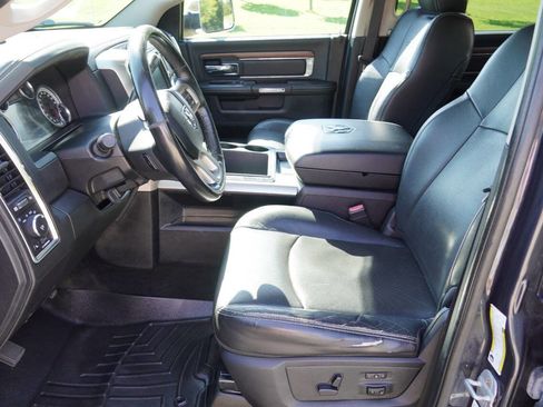 Used 2014 RAM 3500 Laramie image 16