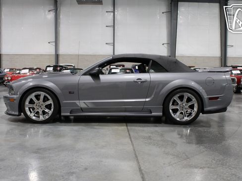 Used 2006 Ford Mustang GT RWD image 29