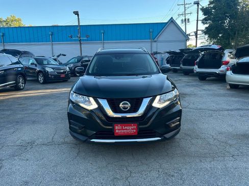 Used 2020 Nissan Rogue SV image 5