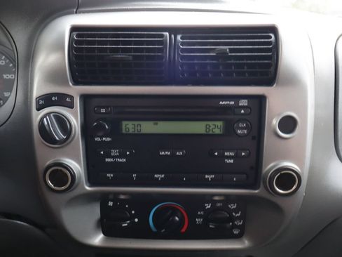 Used 2011 Ford Ranger XLT AWD/4WD image 32