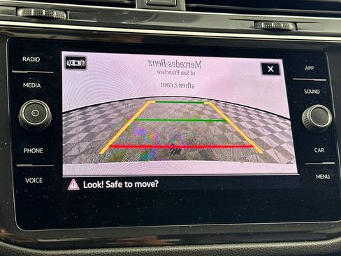 Used 2024 Volkswagen Tiguan SE image 22