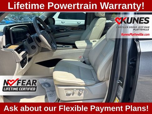 Used 2021 Cadillac Escalade Sport Platinum w/ LPO, ONYX Package AWD/4WD image 16