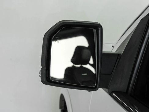 Used 2015 Ford F150 Platinum w/ Equipment Group 701A Luxury RWD image 35