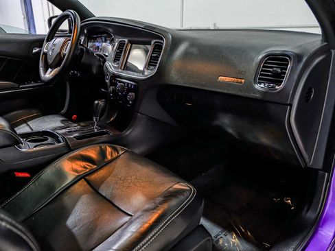 Used 2014 Dodge Charger R/T image 18