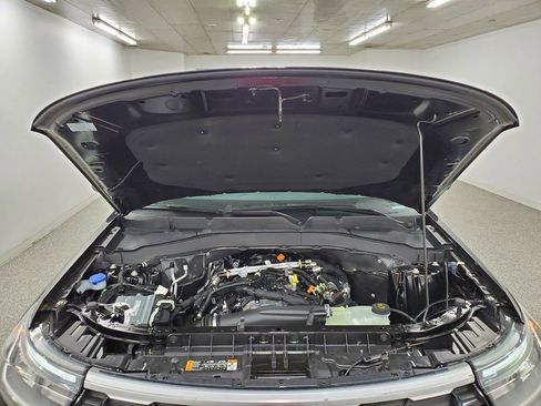 New 2026 Ford Explorer Active w/ Active Comfort Package image 9