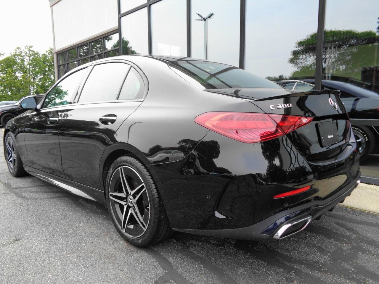 Used 2023 Mercedes-Benz C 300 4MATIC Sedan image 6