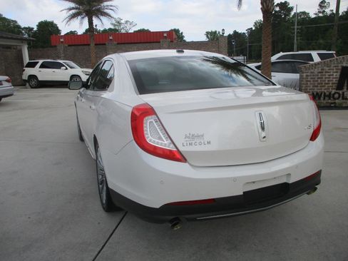 Used 2014 Lincoln MKS w/ Equipment Group 101A image 28