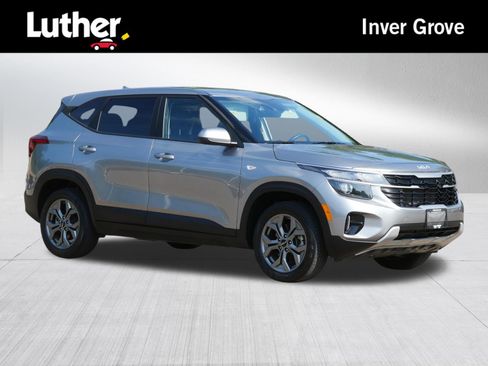 Certified 2024 Kia Seltos LX AWD/4WD image 1