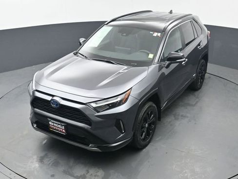 Certified 2024 Toyota RAV4 XSE w/ Weather Package AWD/4WD image 39