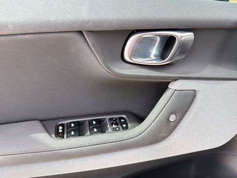 Used 2023 Polestar Polestar 2 w/ Pilot Pack image 13