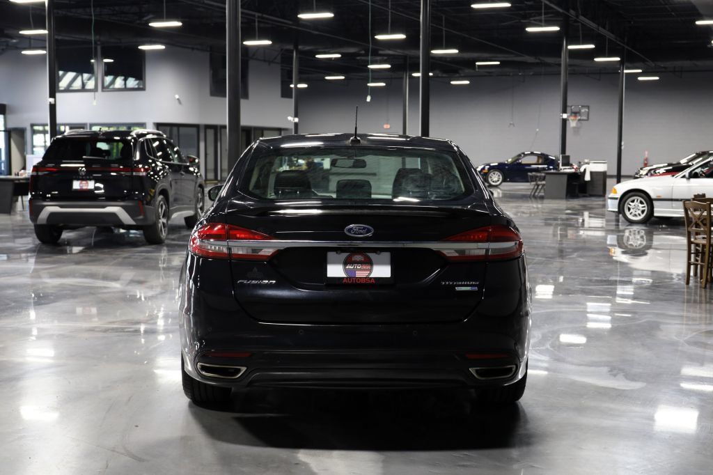 Used 2018 Ford Fusion Titanium AWD/4WD image 6