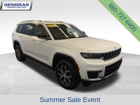 Used 2024 Jeep Grand Cherokee L Limited AWD/4WD image 1