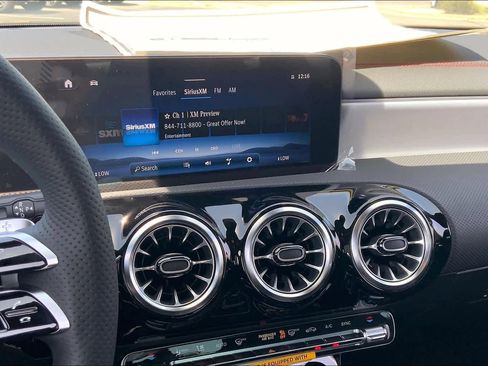 New 2025 Mercedes-Benz CLA 250 image 8