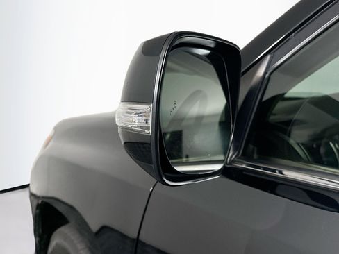 Used 2014 Lexus GX 460 Luxury image 16