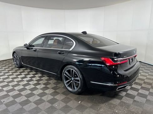 Used 2021 BMW 750i xDrive image 5