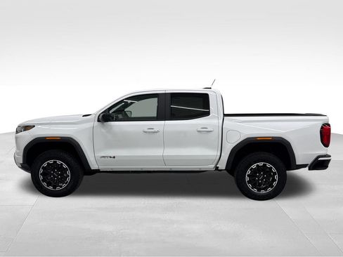 Used 2026 GMC Canyon AT4 w/ Technology Plus Package AWD/4WD image 6
