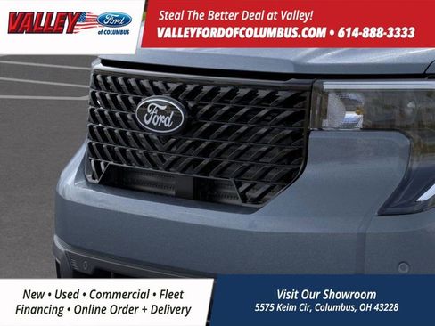 New 2025 Ford Maverick Lariat w/ Black Appearance Package image 18