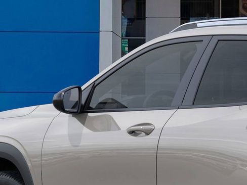 New 2026 Chevrolet Trax ACTIV w/ Driver Confidence Package image 12