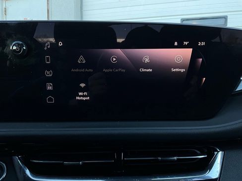 Used 2025 Buick Envista Sport Touring image 28