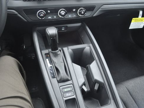 Certified 2025 Honda Accord LX image 22