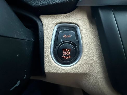 Used 2013 BMW 328i Sedan RWD image 18