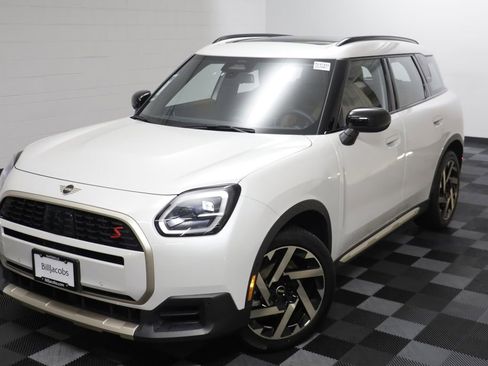 Used 2025 MINI Cooper Countryman S AWD/4WD image 2