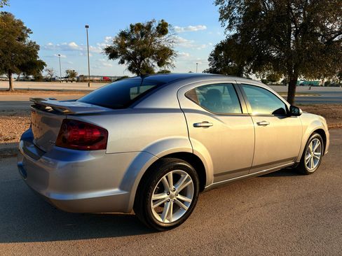 Used 2013 Dodge Avenger SXT w/ Rallye Appearance Group image 38