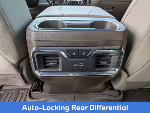 Used 2025 GMC Sierra 1500 SLT w/ SLT Premium Plus Package image 35